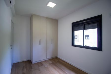 Suite de apartamento para alugar com 2 quartos, 69m² em Parque Campolim, Sorocaba