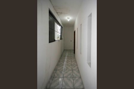 Corredor de casa à venda com 3 quartos, 110m² em Fazenda da Juta, São Paulo