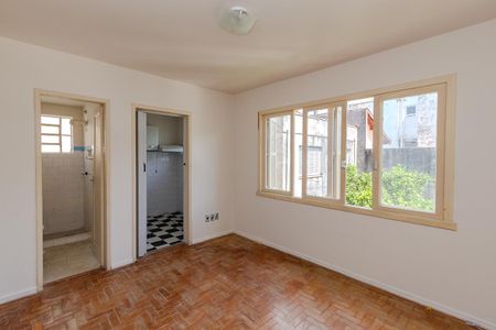 Sala/Quarto de kitnet/studio à venda com 1 quarto, 150m² em Praia de Belas, Porto Alegre