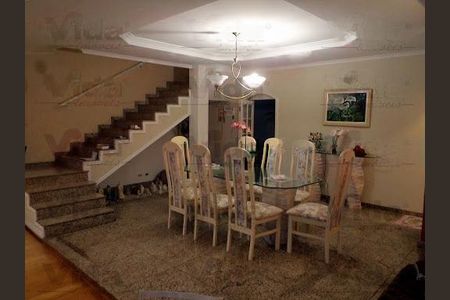 Casa à venda com 4 quartos, 330m² em Vila Campesina, Osasco