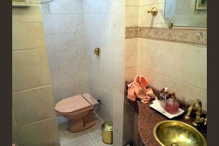 Casa à venda com 4 quartos, 330m² em Vila Campesina, Osasco