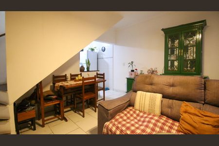 Casa de Condomínio à venda com 2 quartos, 73m² em Vila Ema, São Paulo