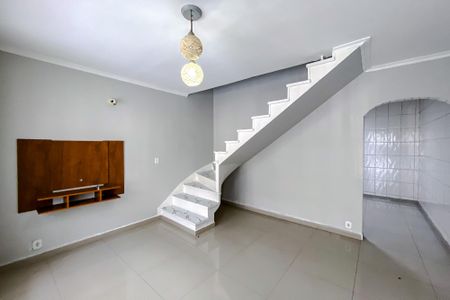 Sala de casa para alugar com 2 quartos, 80m² em Vila Regente Feijó, São Paulo