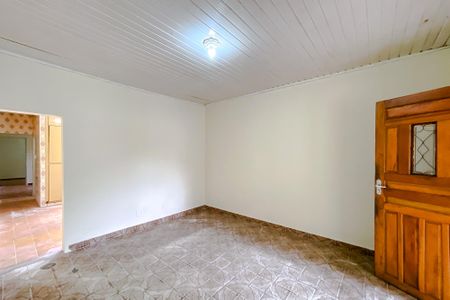 Sala de casa para alugar com 2 quartos, 260m² em Vila Canero, São Paulo