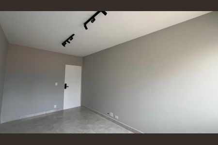 Apartamento à venda com 2 quartos, 74m² em Taquaral, Campinas