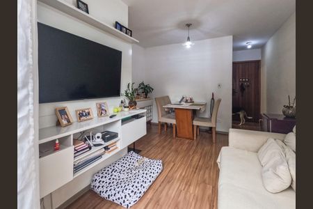 Apartamento à venda com 3 quartos, 58m² em Parque Maria Domitila, São Paulo