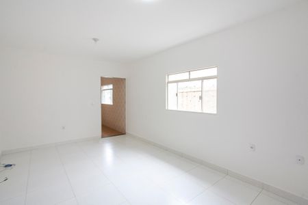 Sala de casa para alugar com 5 quartos, 420m² em Santa Mônica, Uberlândia