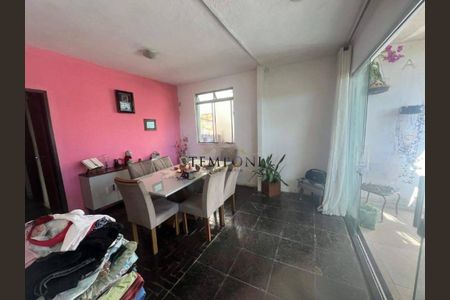 Casa à venda com 7 quartos, 100m² em Conjunto Helena Antipoff, Belo Horizonte