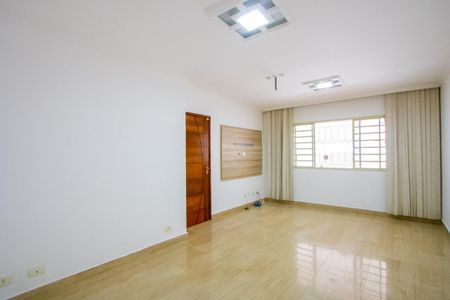 Casa para alugar com 3 quartos, 250m² em Vila Camilópolis, Santo André