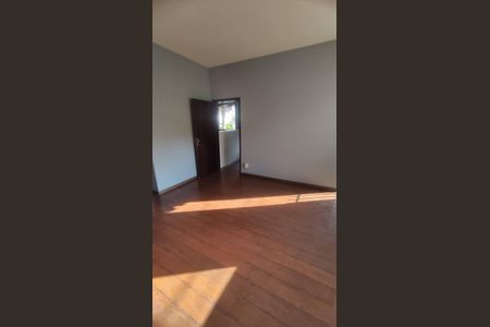 Casa para alugar com 5 quartos, 312m² em Santa Monica, Belo Horizonte