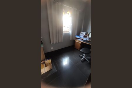 Casa para alugar com 5 quartos, 312m² em Santa Monica, Belo Horizonte