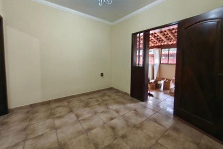 Sala de casa para alugar com 3 quartos, 160m² em Jardim Nova Europa, Campinas