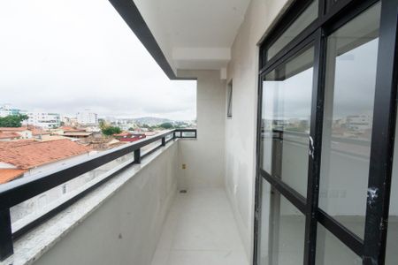 Varanda da Sala de apartamento para alugar com 3 quartos, 80m² em Inconfidentes, Contagem