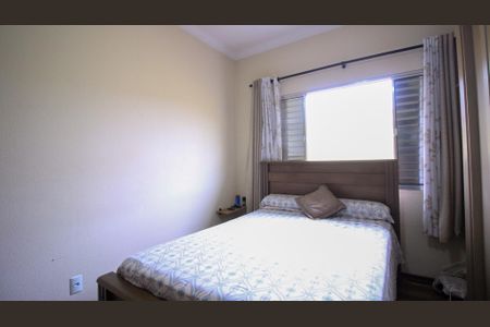 Quarto 2 de casa à venda com 6 quartos, 400m² em Capão do Embira, São Paulo