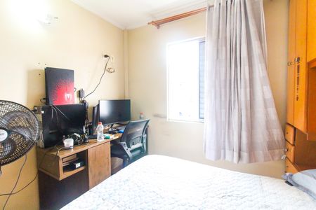 Quarto 2 de apartamento à venda com 2 quartos, 48m² em Itaquera, São Paulo