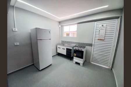 Cozinha de apartamento para alugar com 1 quarto, 65m² em Morro dos Barbosas, São Vicente