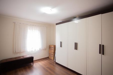 QUARTO 1 de apartamento à venda com 2 quartos, 85m² em Vila Vitorio Mazzei, São Paulo