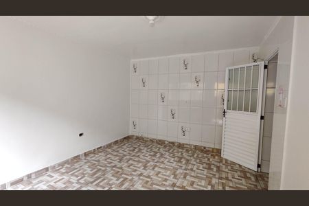 Quarto de casa para alugar com 2 quartos, 750m² em Parque Sao Francisco, Ferraz de Vasconcelos