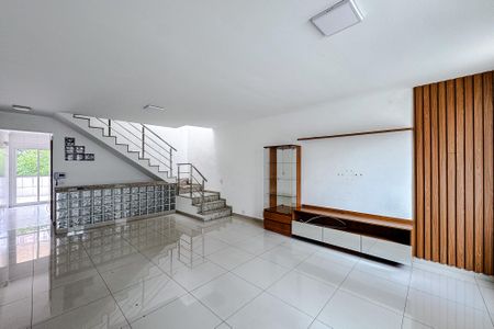 Sala de casa para alugar com 3 quartos, 215m² em Parque da Mooca, São Paulo