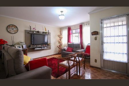 Sala de casa para alugar com 4 quartos, 170m² em Vila Diva (zona Leste), São Paulo