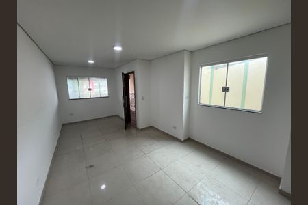 Sala de casa para alugar com 4 quartos, 120m² em Vila Sao Silvestre (zona Leste), São Paulo