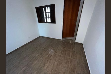 Suite de casa para alugar com 4 quartos, 120m² em Vila Sao Silvestre (zona Leste), São Paulo