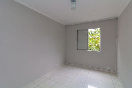Quarto 1 de apartamento à venda com 2 quartos, 71m² em Vila Regina, São Paulo