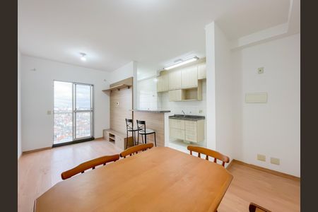 Sala de apartamento à venda com 2 quartos, 48m² em Bussocaba, Osasco
