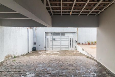 Vista da Sala de casa para alugar com 3 quartos, 175m² em Vila Oliveira, Mogi das Cruzes