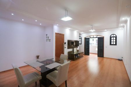Sala de casa à venda com 3 quartos, 180m² em Vila Padre Anchieta, Diadema