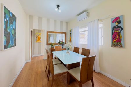 Sala de casa para alugar com 3 quartos, 160m² em Vila Maria, São José dos Campos