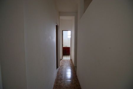 Corredor de apartamento para alugar com 2 quartos, 50m² em Santo Antônio Além do Carmo, Salvador