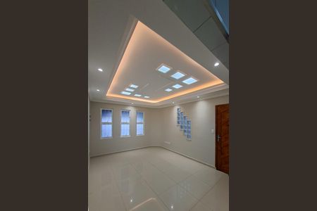 Sala de casa para alugar com 3 quartos, 70m² em Jardim Guaramar, Praia Grande