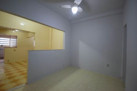Sala de casa à venda com 3 quartos, 160m² em Tanque, Rio de Janeiro