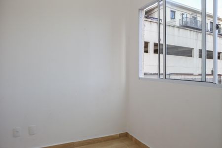Quarto 2 de apartamento para alugar com 2 quartos, 31m² em Vila Leopoldina, São Paulo
