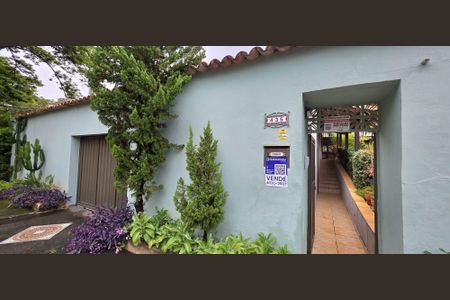 Casa à venda com 6 quartos, 500m² em Recanto do Poeta Um, Lagoa Santa