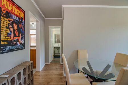 Sala de apartamento à venda com 1 quarto, 55m² em Vila Ipiranga, Porto Alegre