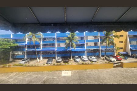 Sala - vista da janela de apartamento para alugar com 1 quarto, 60m² em Pituba, Salvador