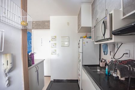 Cozinha de apartamento à venda com 2 quartos, 46m² em Vila Água Funda, São Paulo
