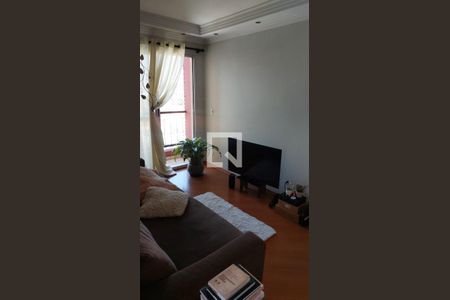 Sala de apartamento para alugar com 2 quartos, 50m² em Vila Carmosina, São Paulo
