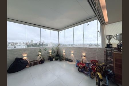 Apartamento à venda com 3 quartos, 120m² em Nova Esperança, Belo Horizonte