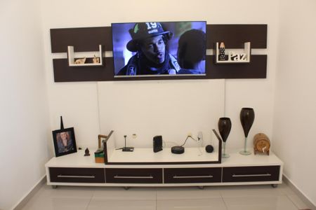 Sala de casa de condomínio para alugar com 3 quartos, 120m² em Granja Viana Ii, Cotia