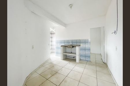 Cozinha de casa para alugar com 1 quarto, 37m² em Santa Maria, Osasco