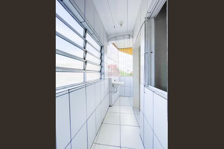 Área de Serviço de casa para alugar com 1 quarto, 37m² em Santa Maria, Osasco