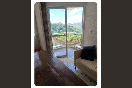 Sala de apartamento para alugar com 2 quartos, 75m² em Vale do Sereno, Nova Lima