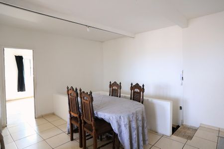 Sala de casa para alugar com 3 quartos, 110m² em São Lucas, Belo Horizonte