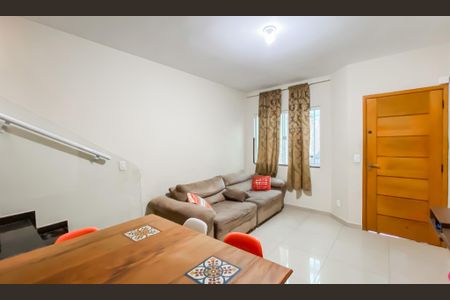 Sala de casa à venda com 2 quartos, 80m² em Cidade Antônio Estêvão de Carvalho, São Paulo