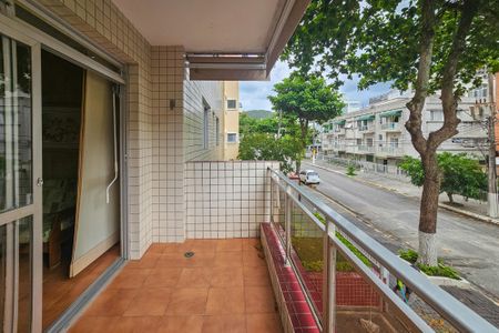 Varanda de apartamento para alugar com 3 quartos, 130m² em Jardim Tres Marias, Guarujá