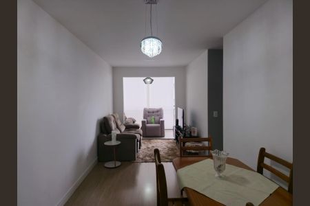 Sala de apartamento para alugar com 3 quartos, 75m² em Picanço, Guarulhos