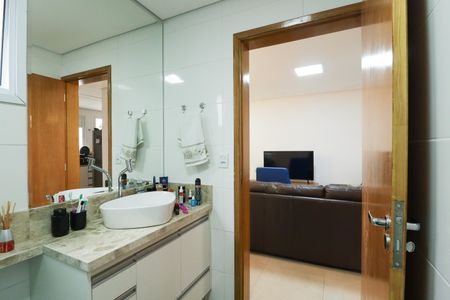 Banheiro de apartamento para alugar com 1 quarto, 45m² em Casa Verde, São Paulo
